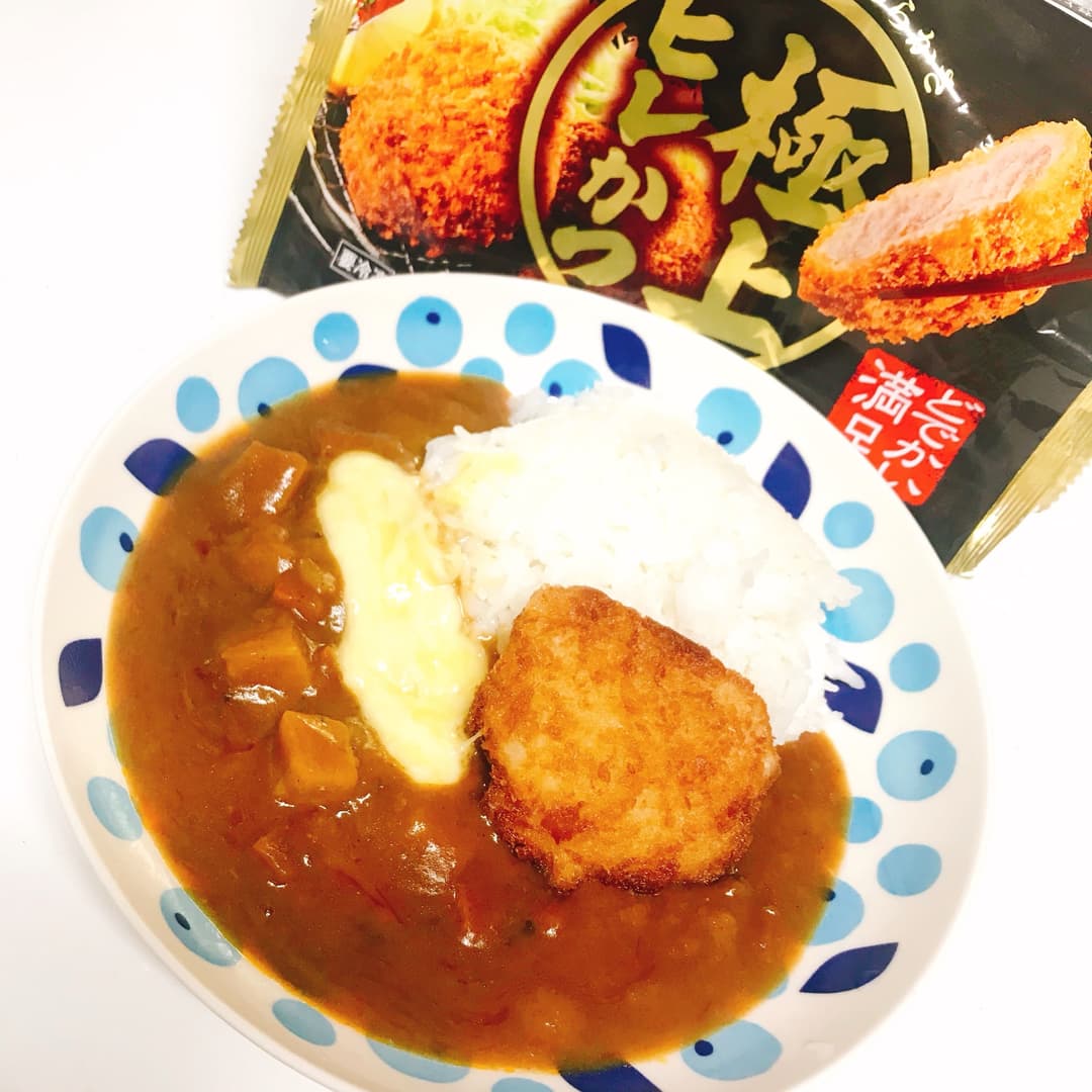 極上チーズヒレかつカレーの完成写真