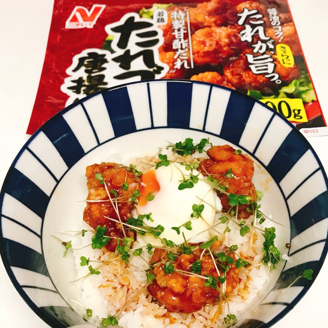 たれづけ唐揚げ温玉丼の完成写真