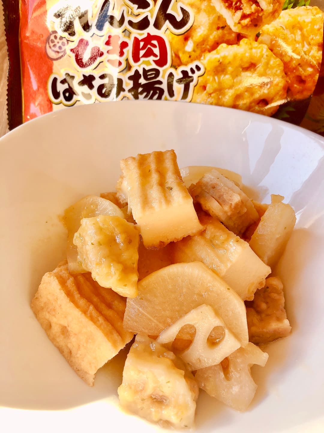 大根と蓮根のはさみ揚げの煮物の完成写真