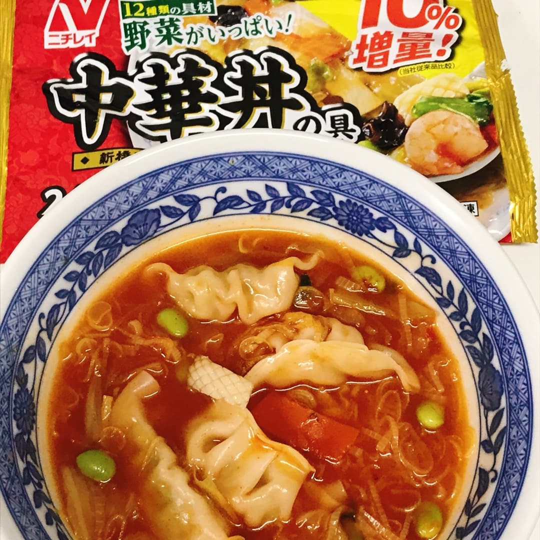 中華豆板醤の餃子スープの完成写真