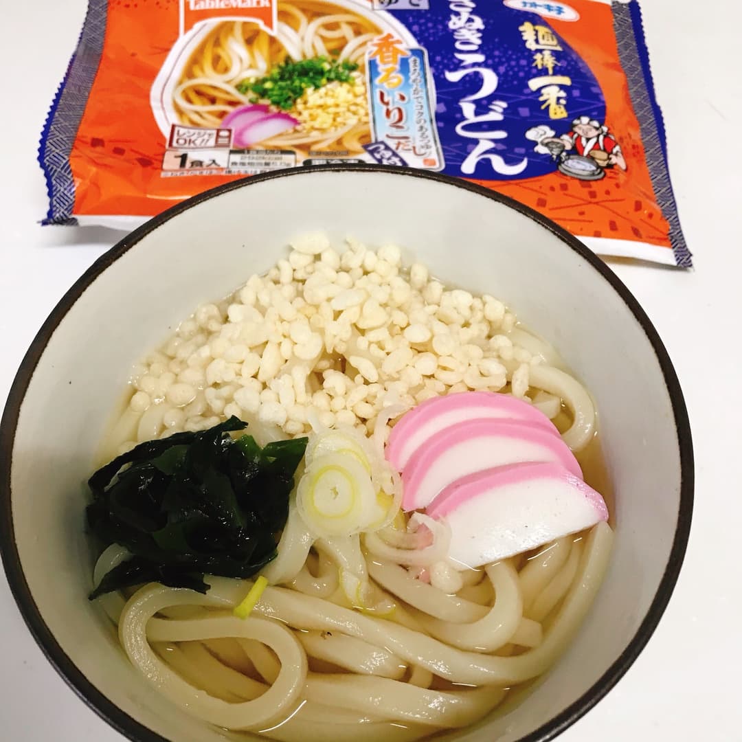 いりこだしのたぬきうどんの完成写真