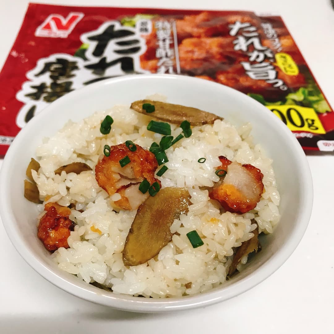 たれづけ唐揚げとごぼうの混ぜご飯の完成写真