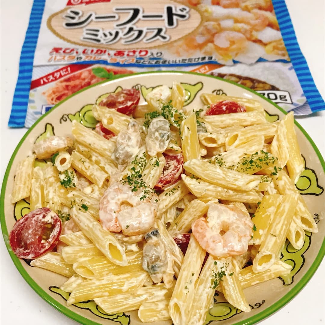 シーフードミックスのパスタサラダの完成写真