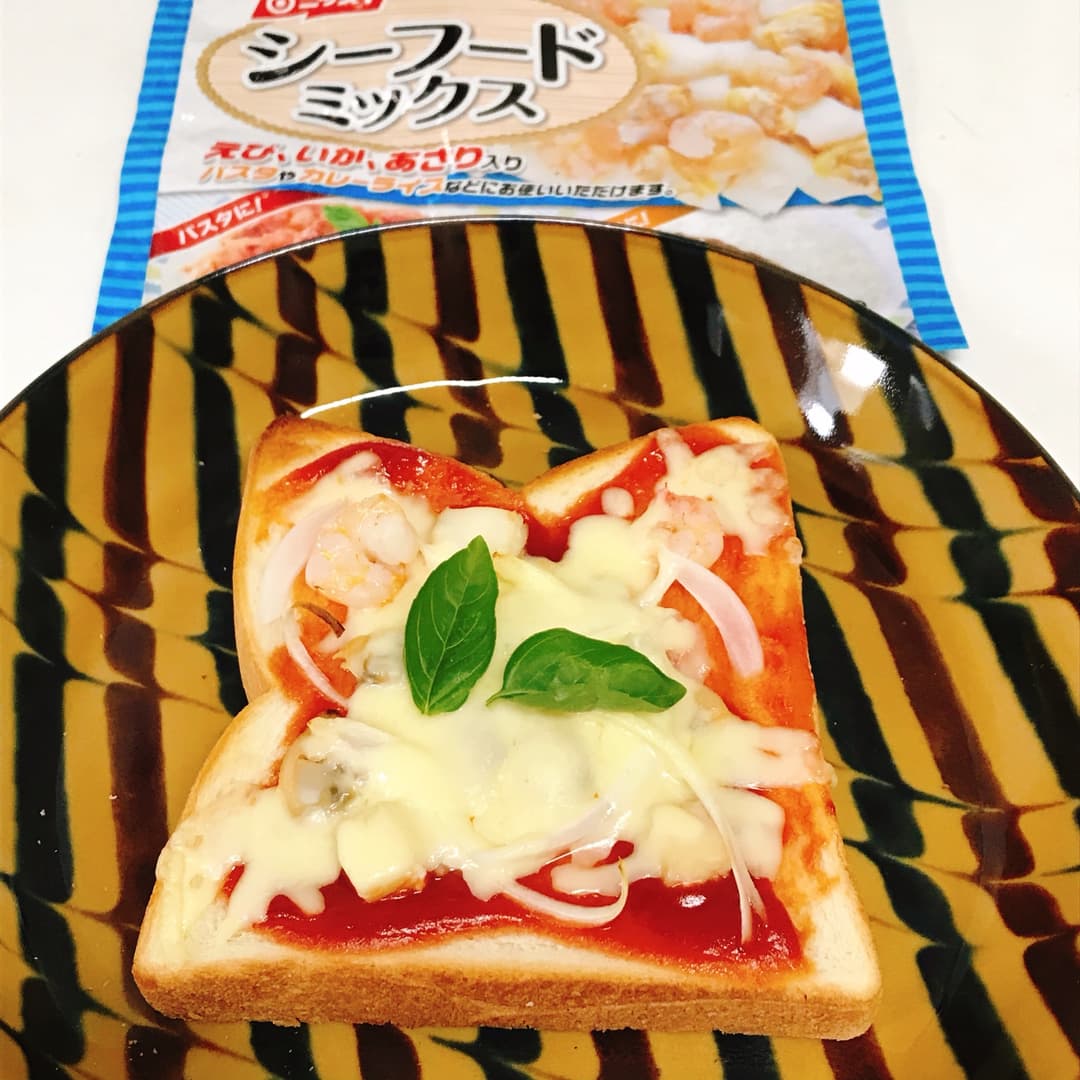 シーフードピザトーストの完成写真