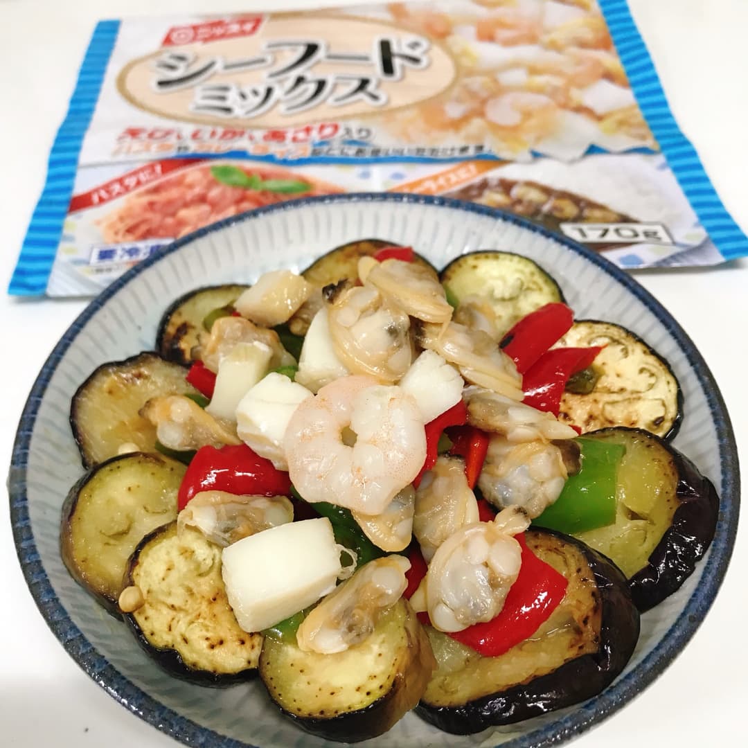 焼野菜とシーフードのマリネの完成写真