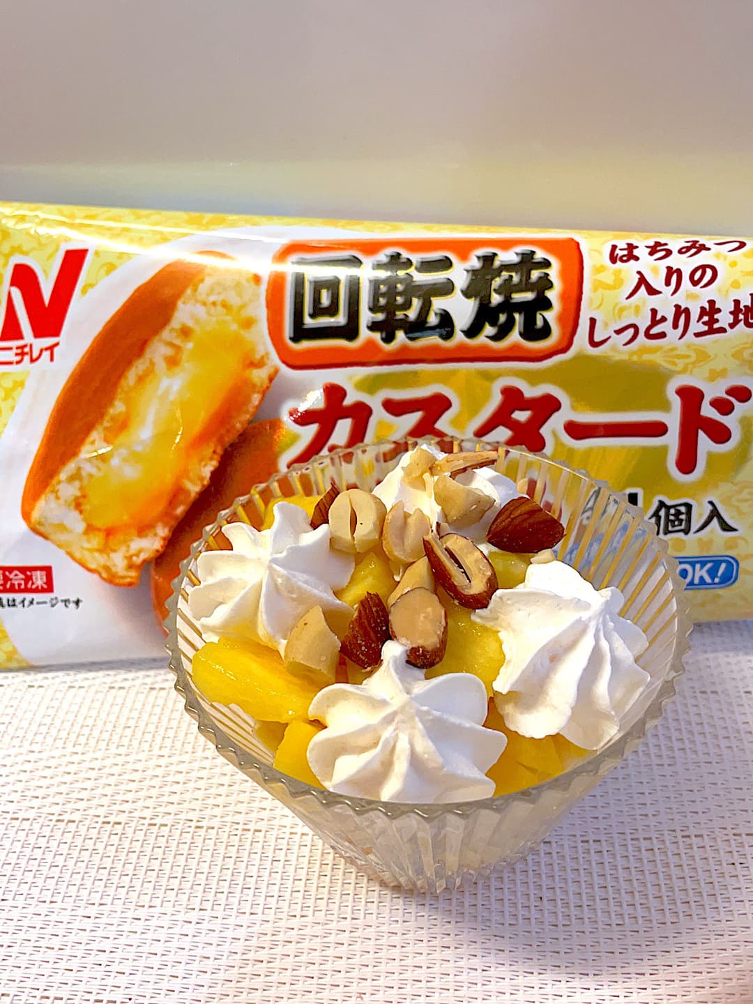 今川焼のトロピカルパフェの完成写真