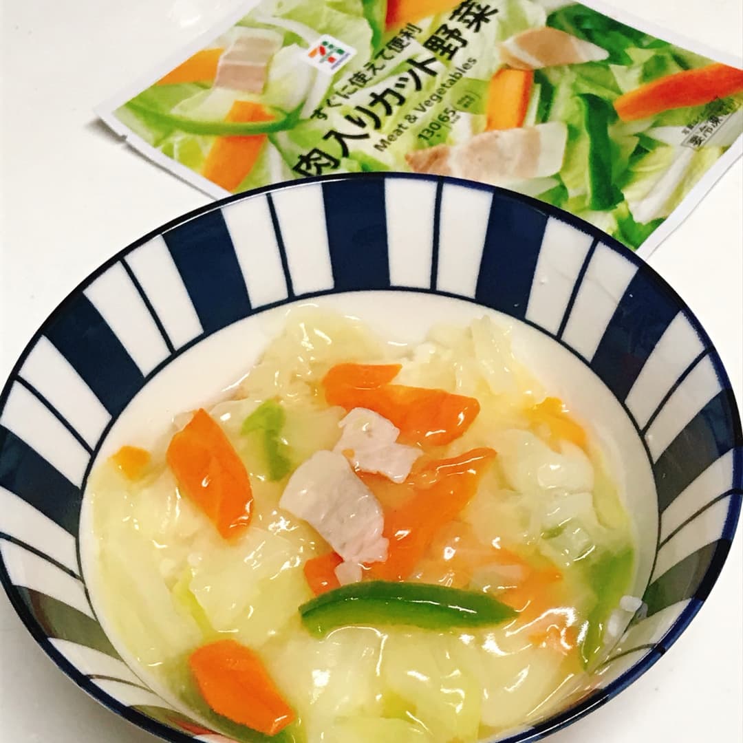 レンジで作る肉入り野菜あんかけ丼の完成写真