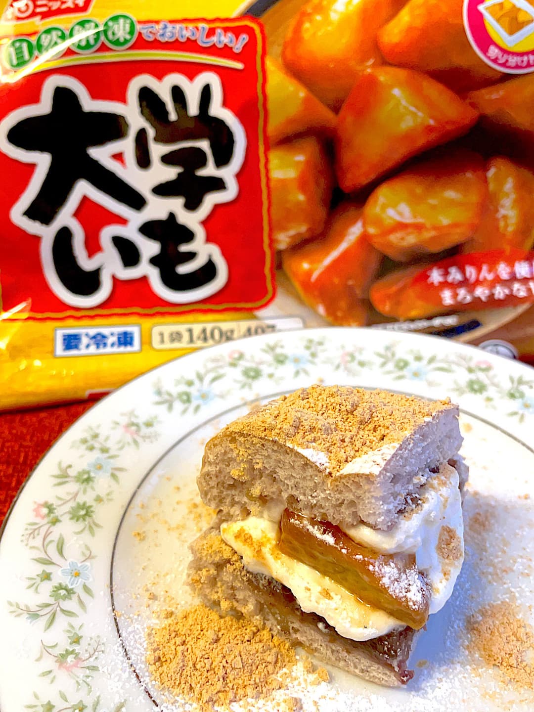 大学いものあんぱんサンドの完成写真
