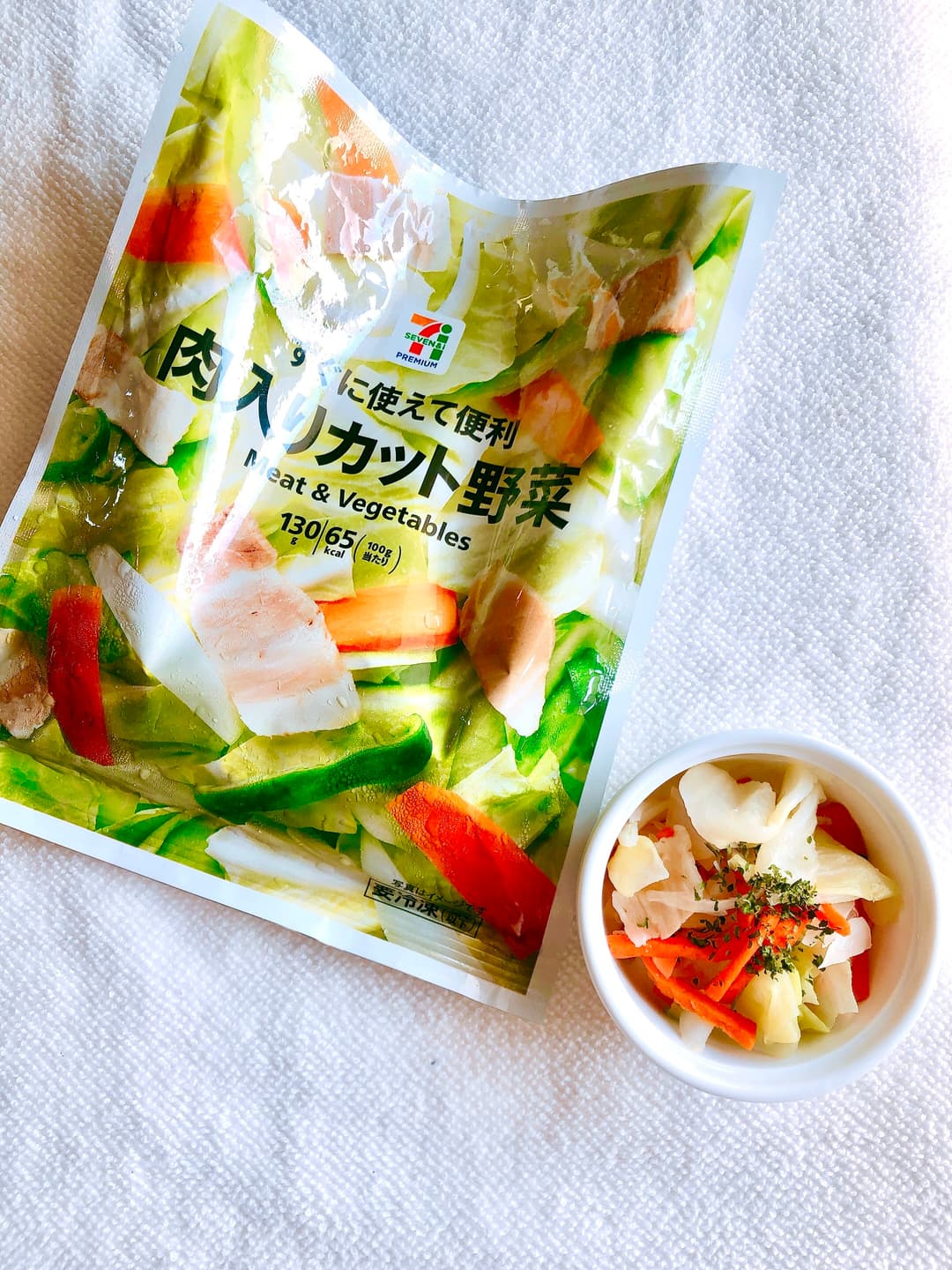 肉入りカット野菜のコールスローの完成写真