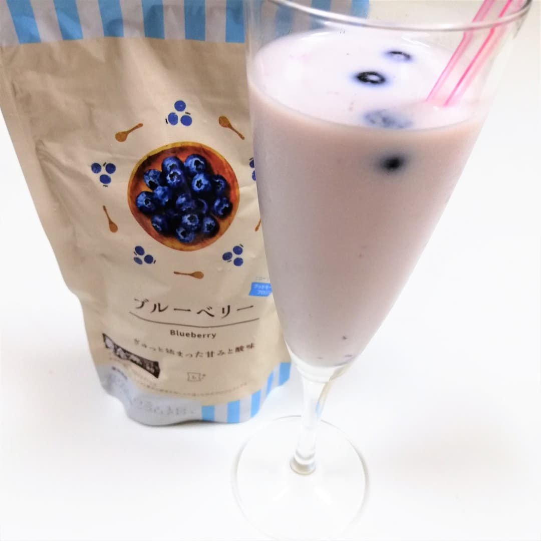 ブルーベリーの飲むヨーグルト風の完成写真