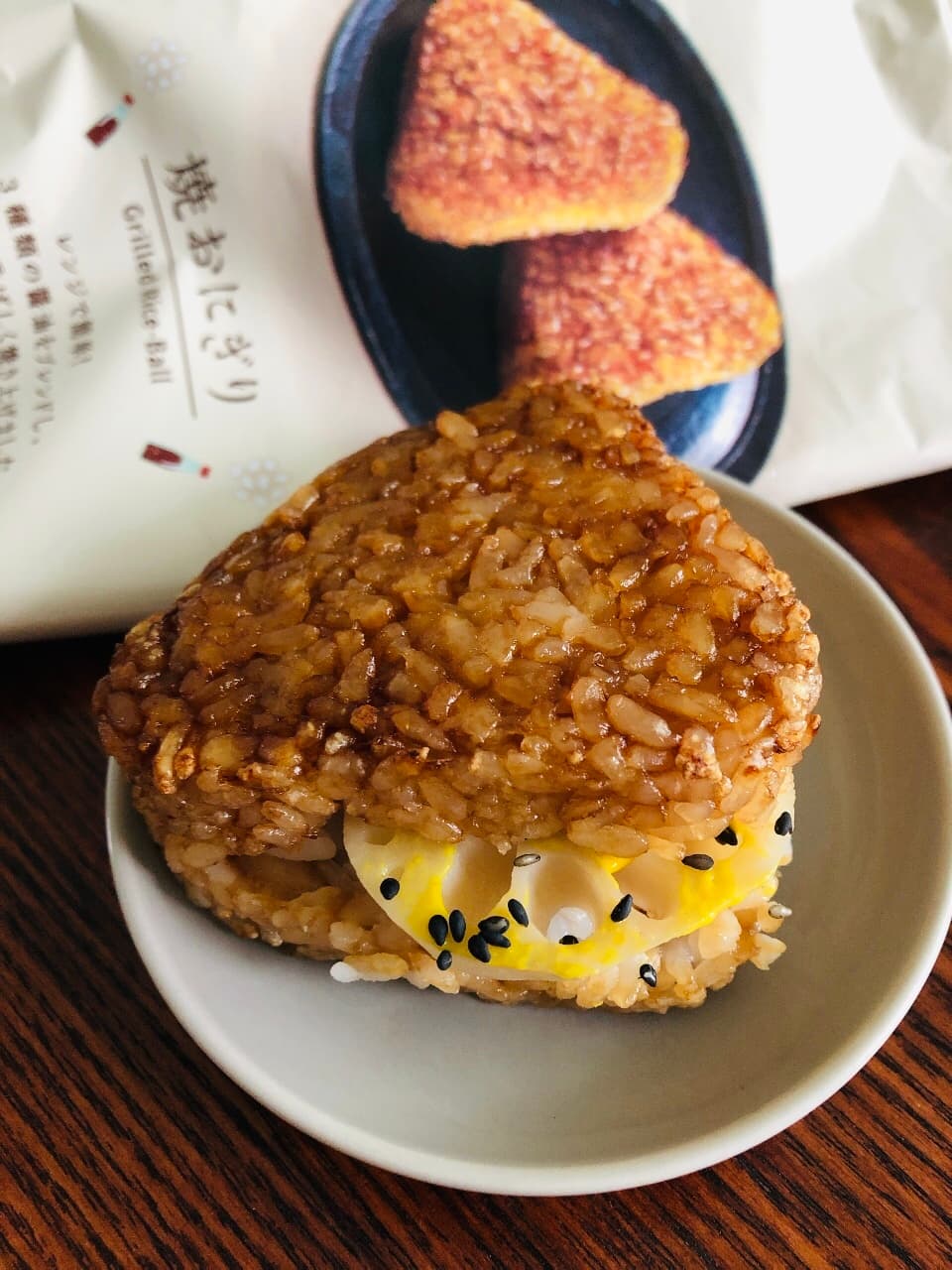 辛子がピリッと◎蓮根を挟んだ焼きおにぎりの完成写真