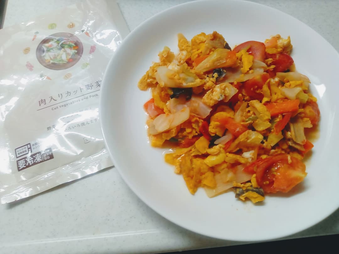 肉と野菜と玉子の炒め物の完成写真