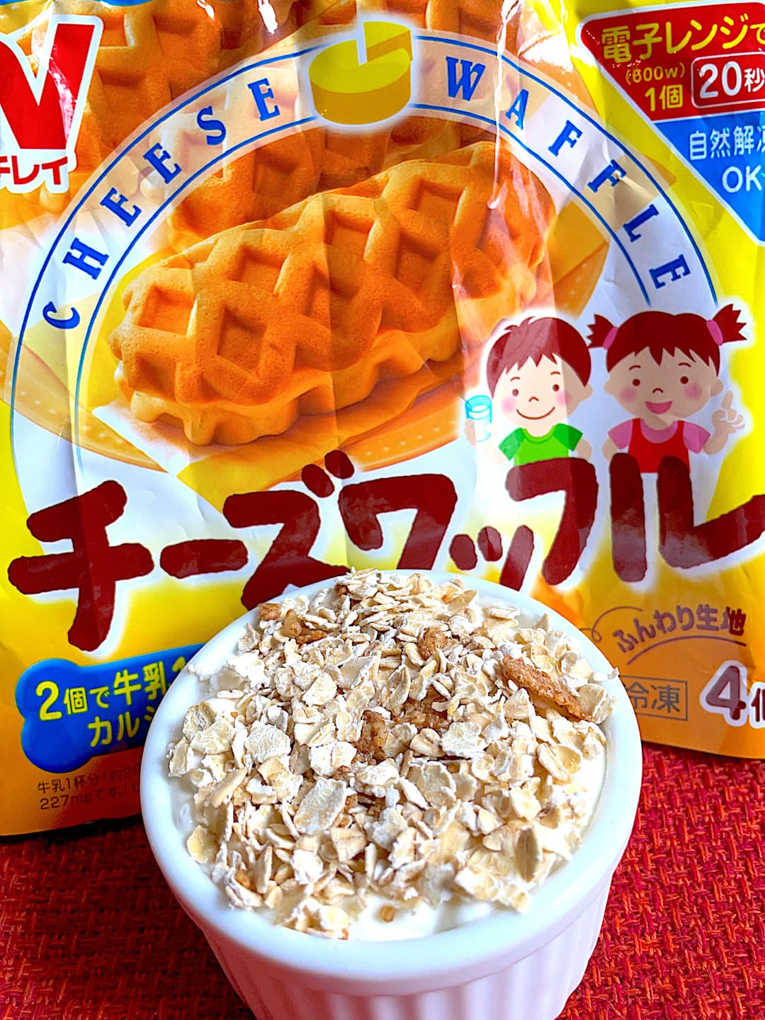 チーズワッフルのオートミールパフェの完成写真