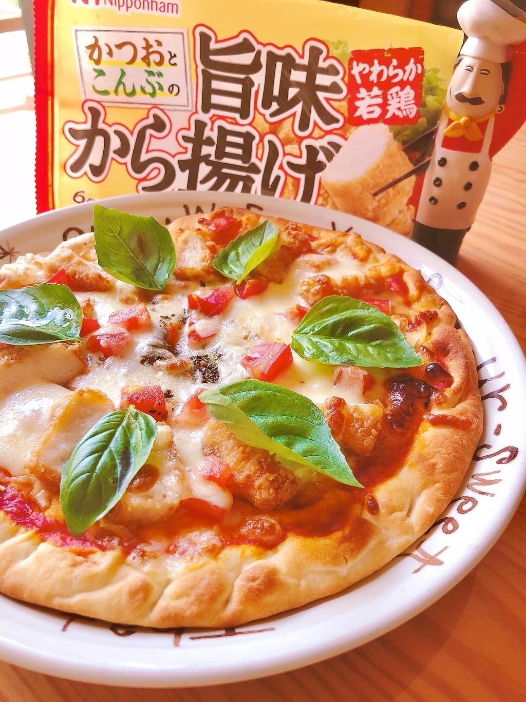 からあげピザの完成写真