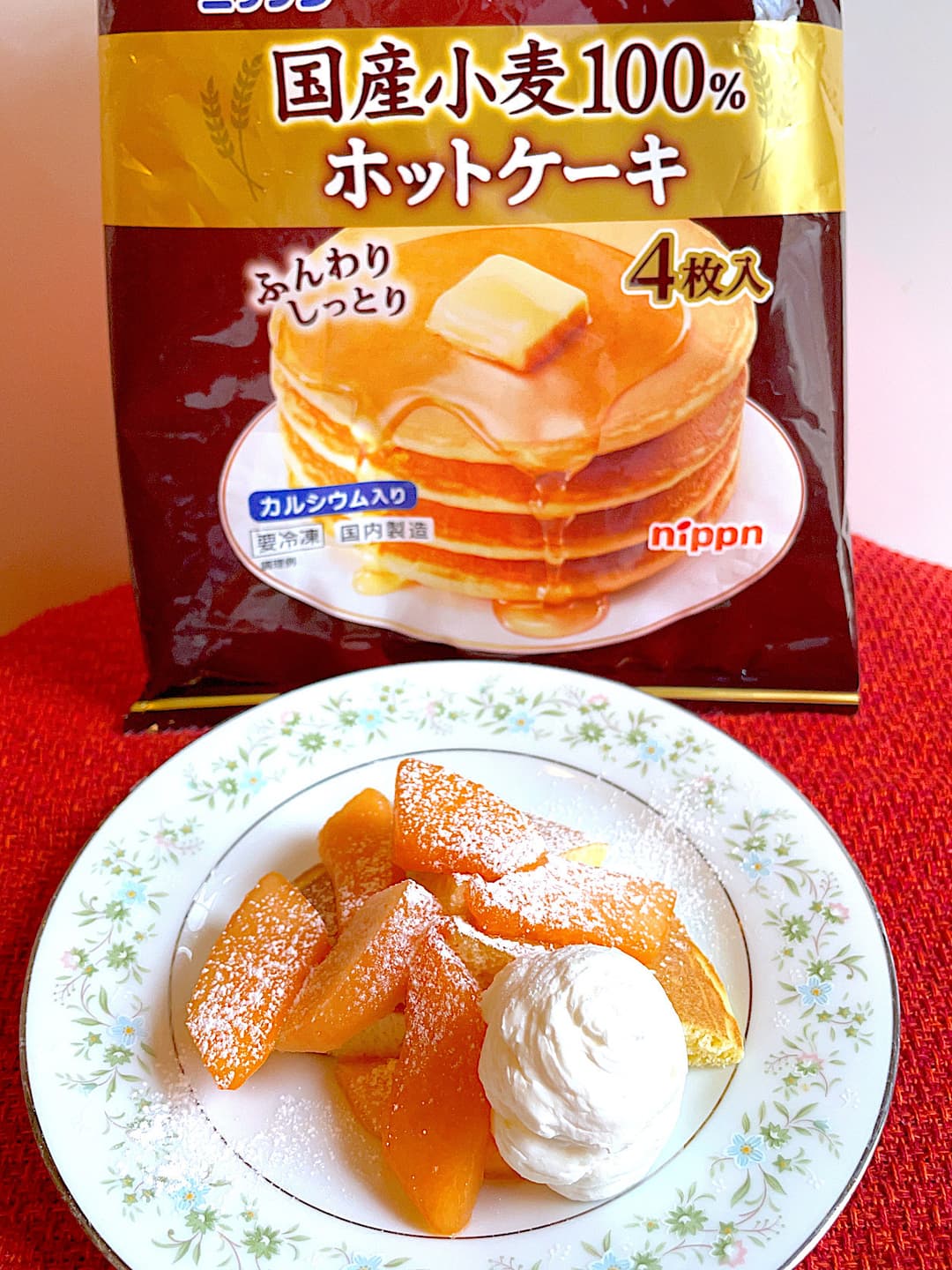 ホットケーキのメロンホイップのせの完成写真