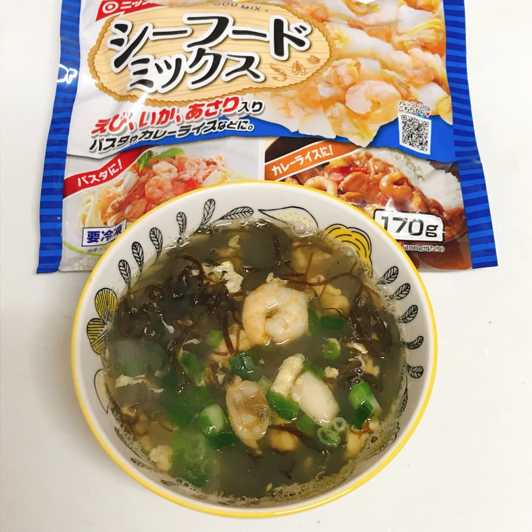 もずくとシーフードのスープの完成写真