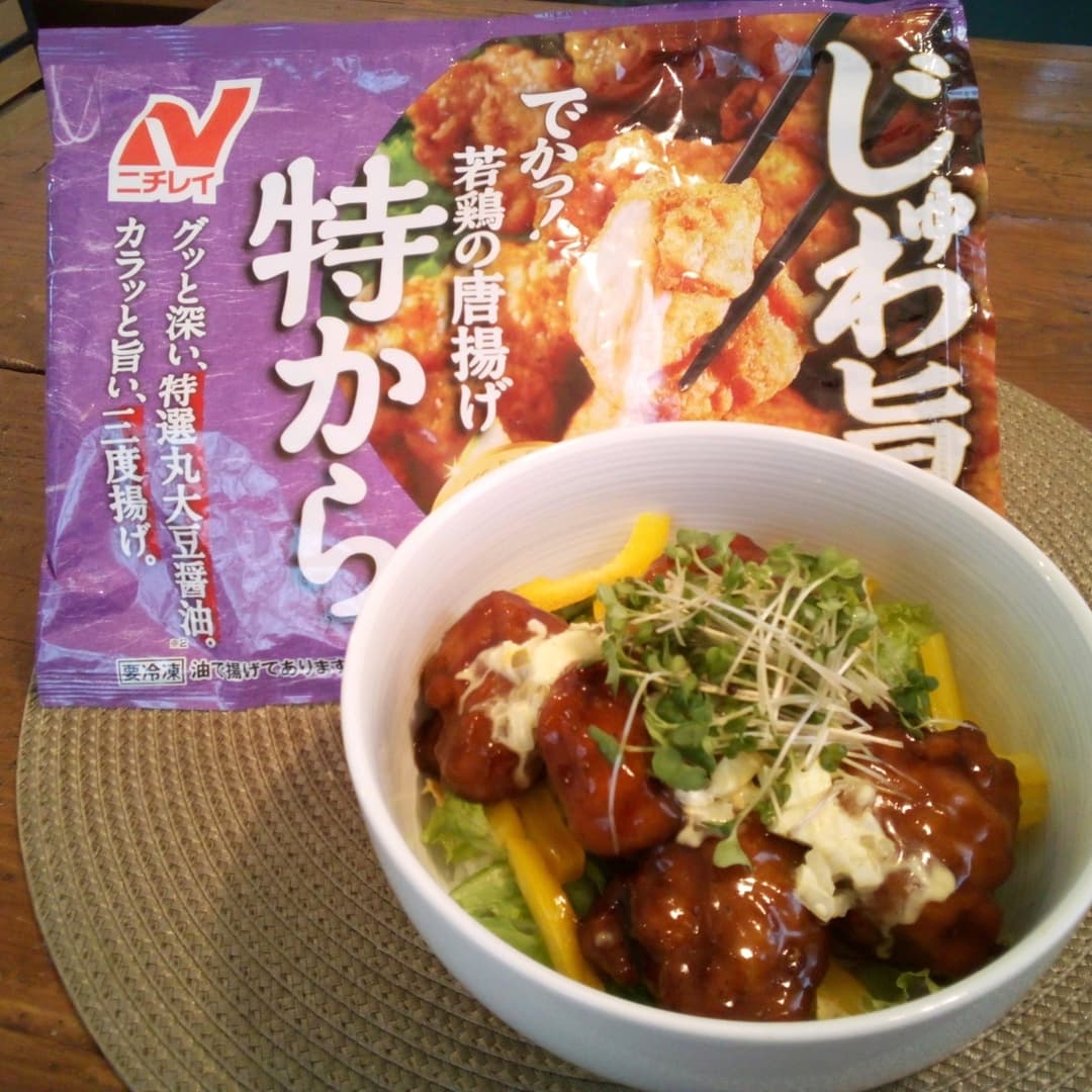 りんごの甘酢だれとタルタルソースの唐揚げ丼の完成写真