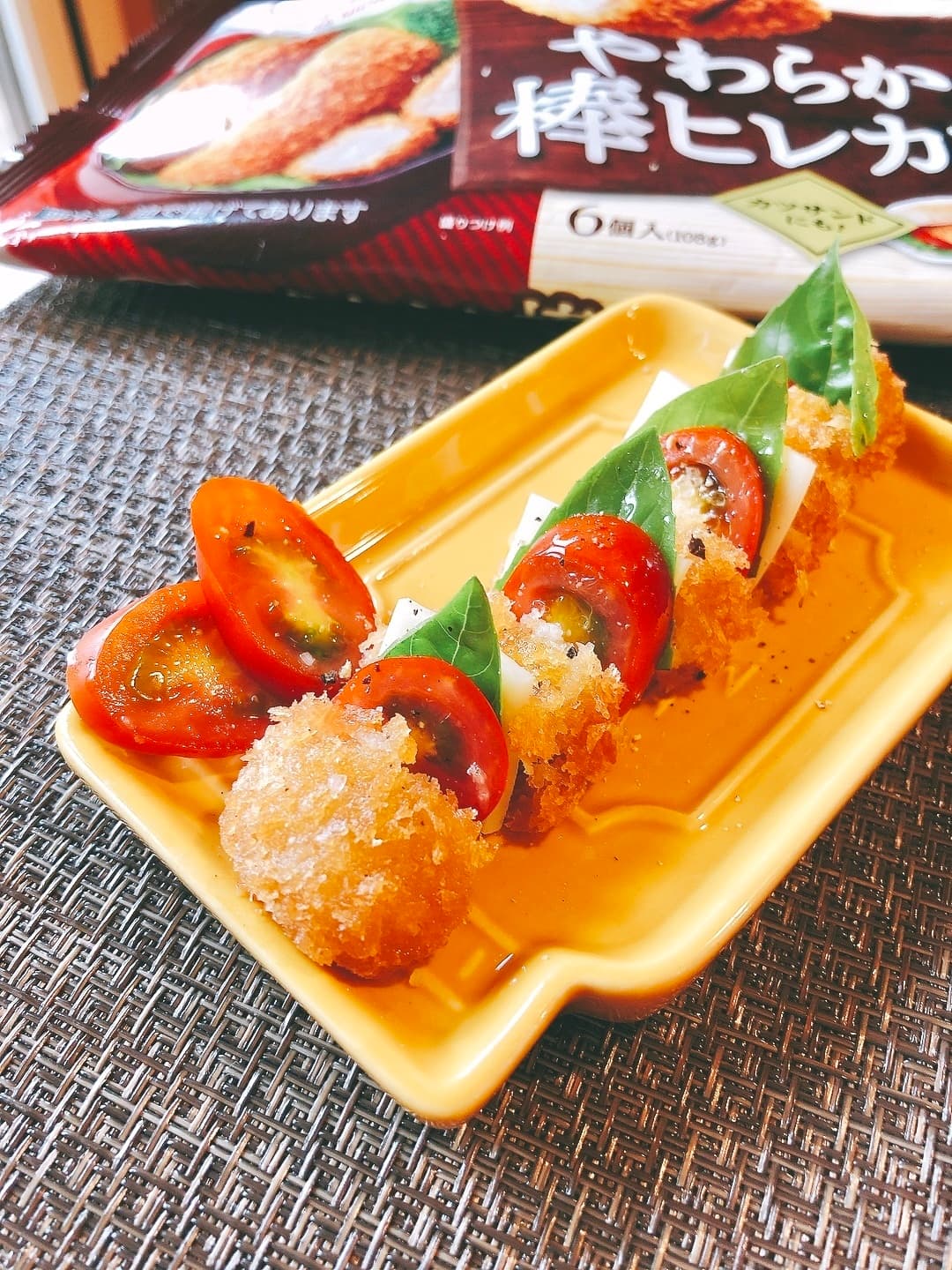 棒ヒレカツのカプレーゼの完成写真