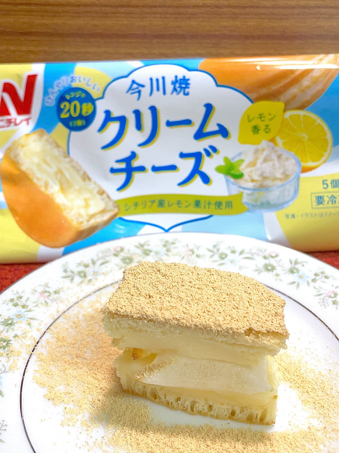 クリームチーズ今川焼の餅サンドの完成写真