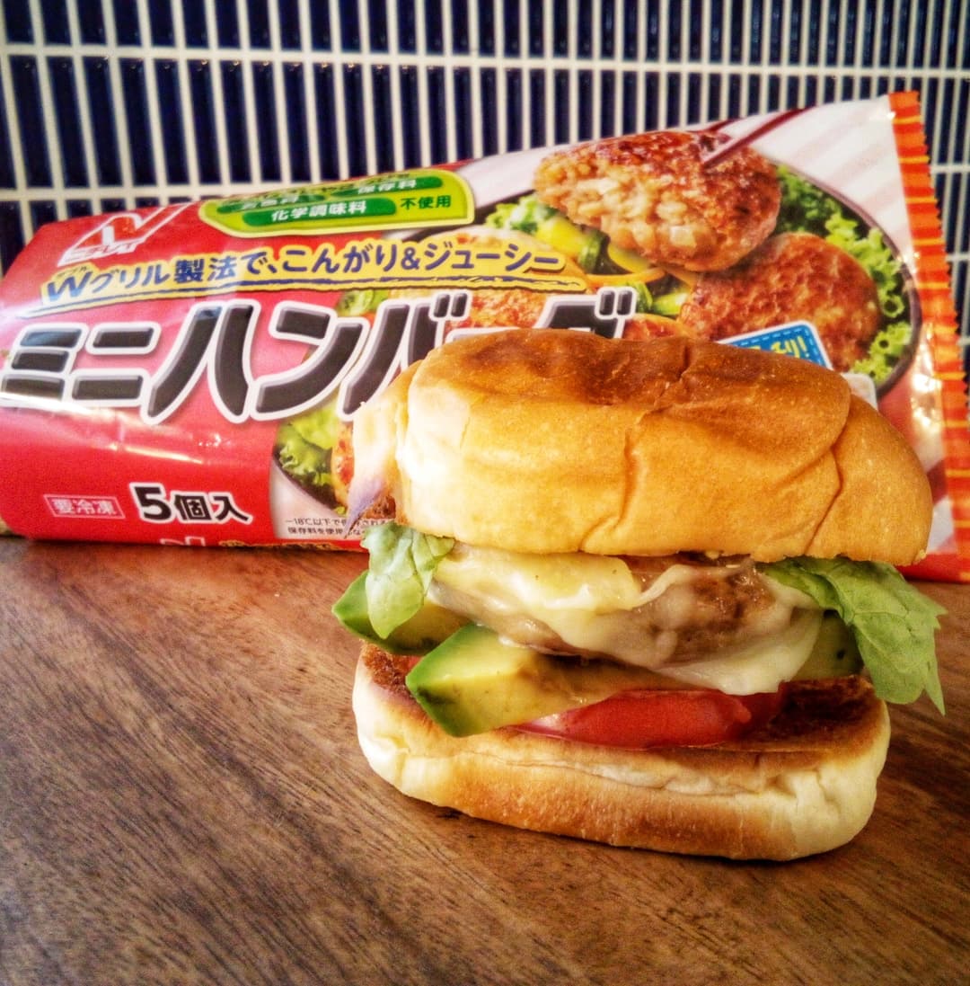 miniアボカドチーズバーガーの完成写真