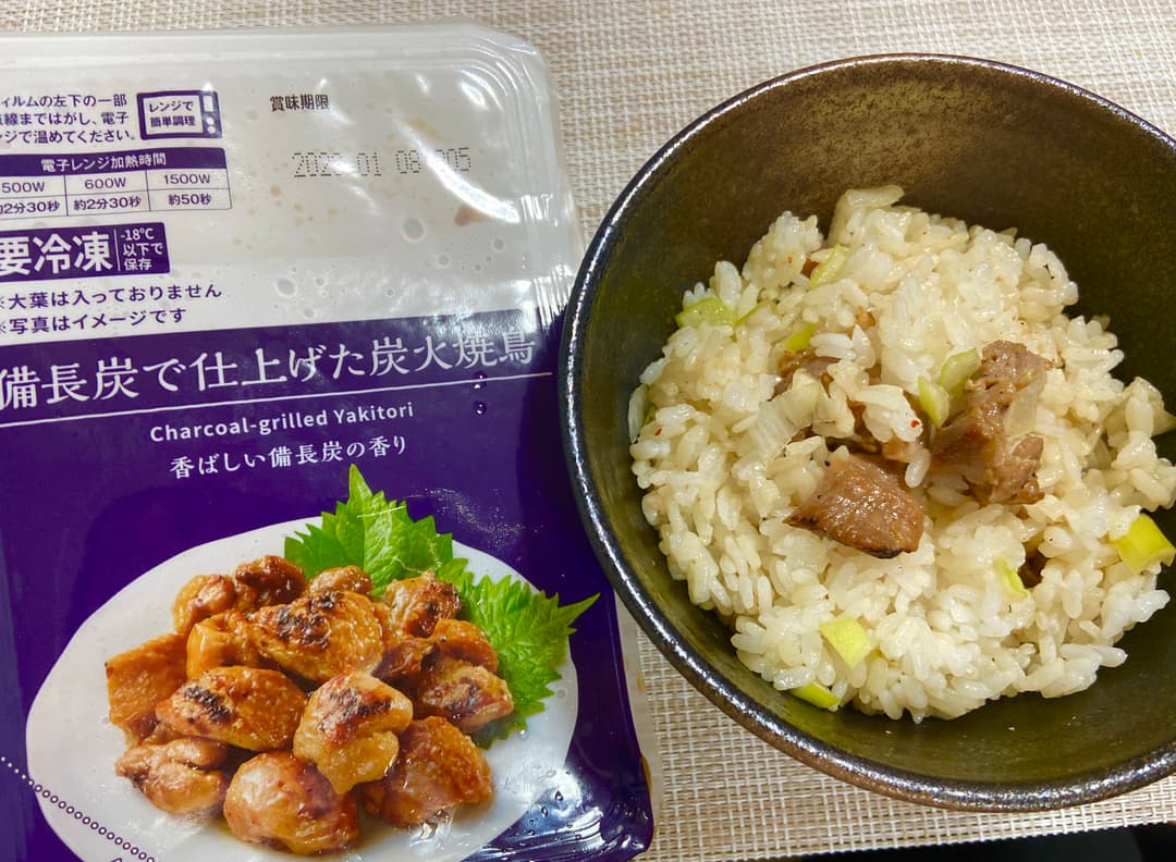 炭火焼鳥の混ぜごはんの完成写真