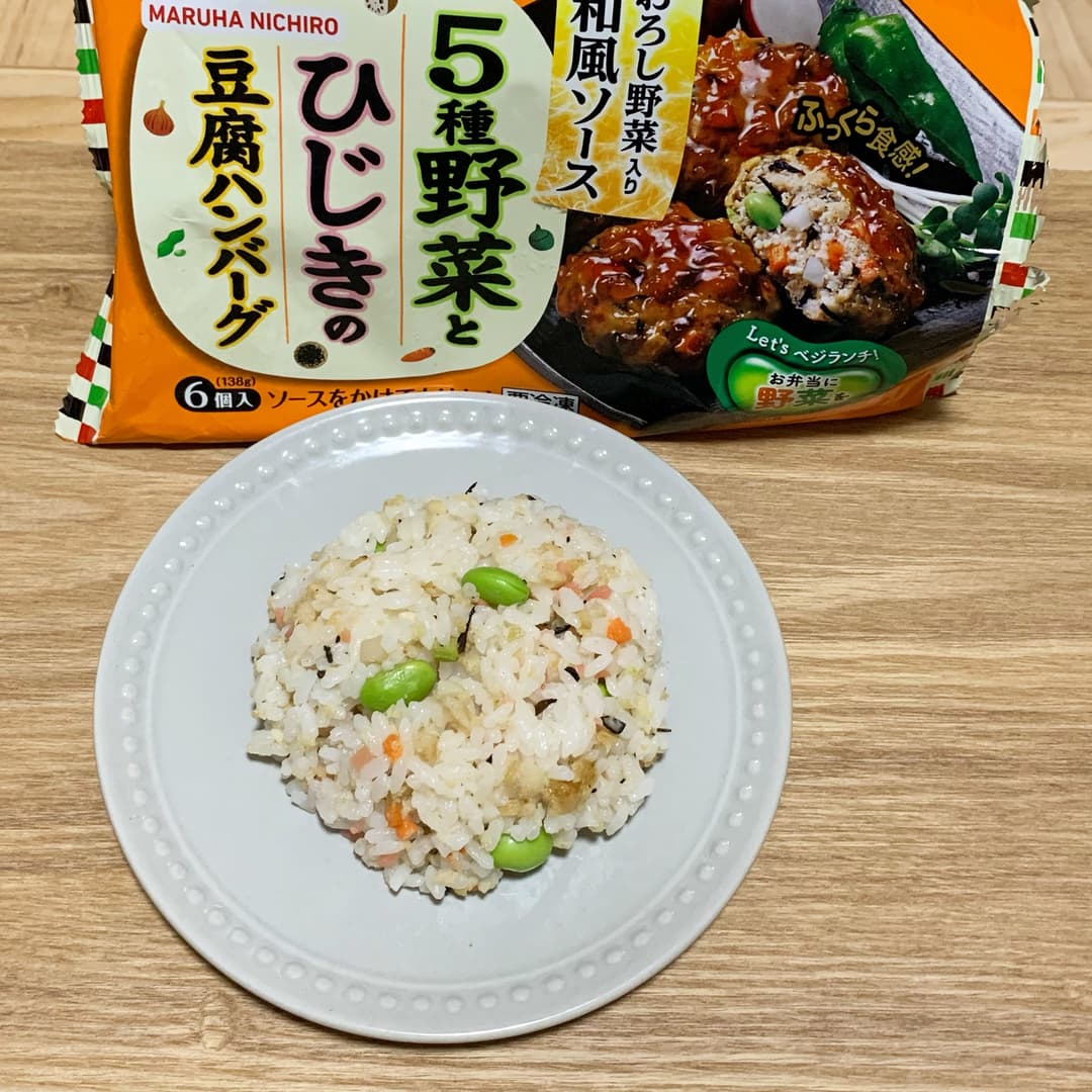 【さっぱりアレンジ】ハンバーグで和風混ぜご飯の完成写真