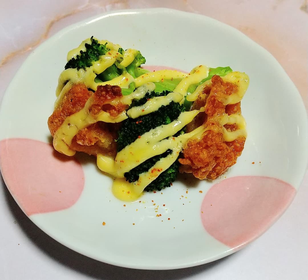 若鶏ももからあげとブロッコリーのマヨ焼きの完成写真