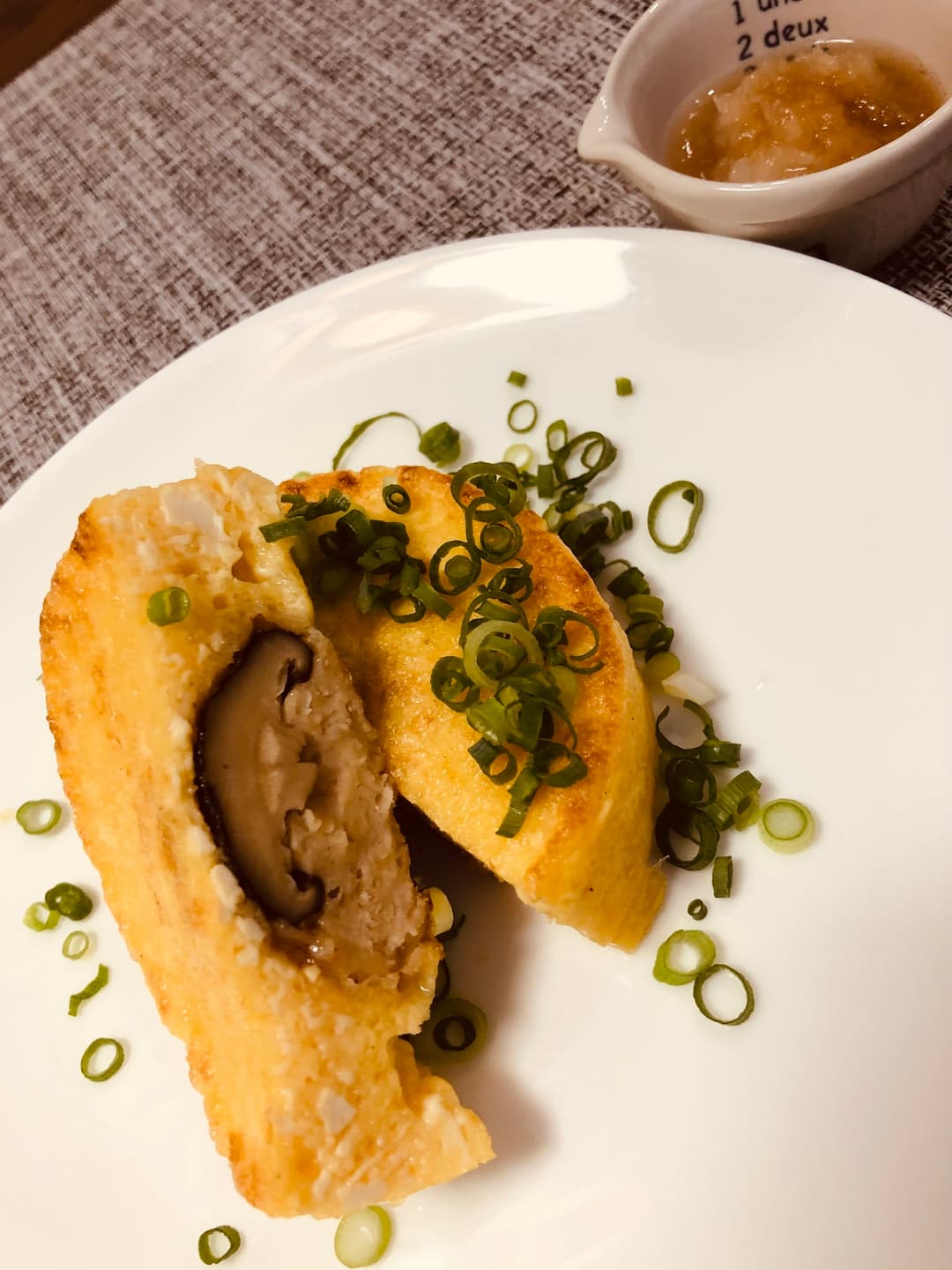丸ごと肉しいたけの卵豆腐焼きの完成写真
