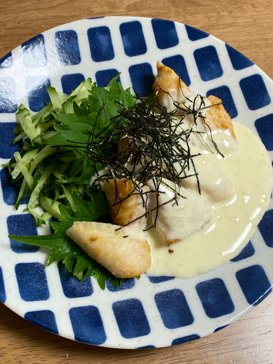 梅しそささみ焼きの濃厚チーズソースがけの完成写真