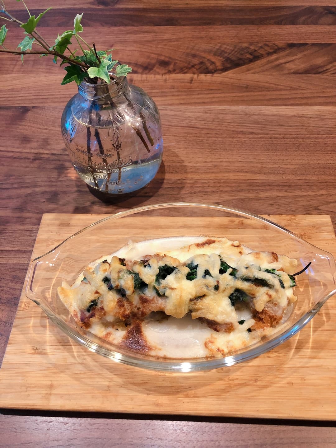 牛肉コロッケのチーズクリームソース焼きの完成写真