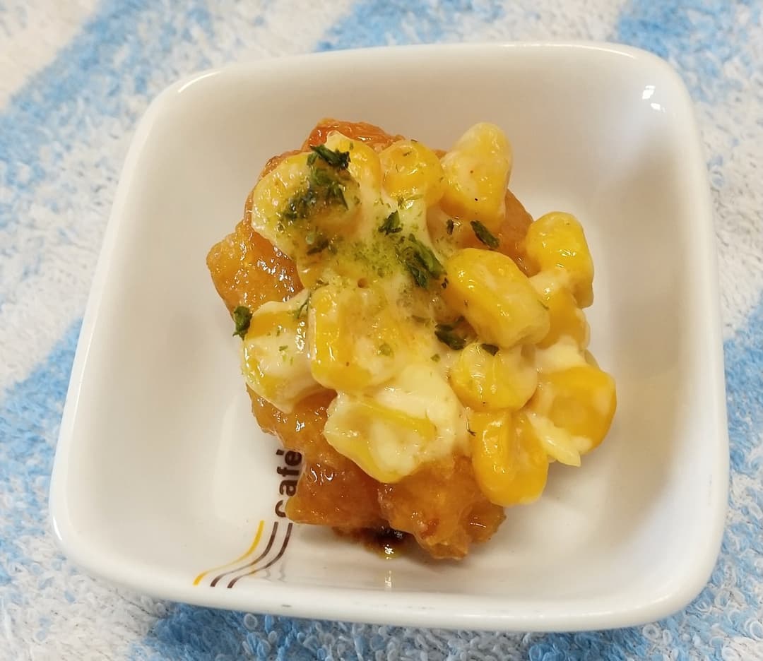 ハニーマスタードチキンのコーンマヨ焼きの完成写真
