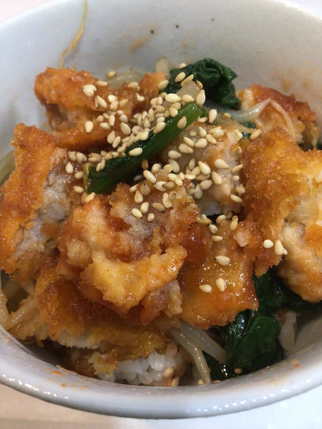 極上ヒレかつのピリ甘辛丼の完成写真