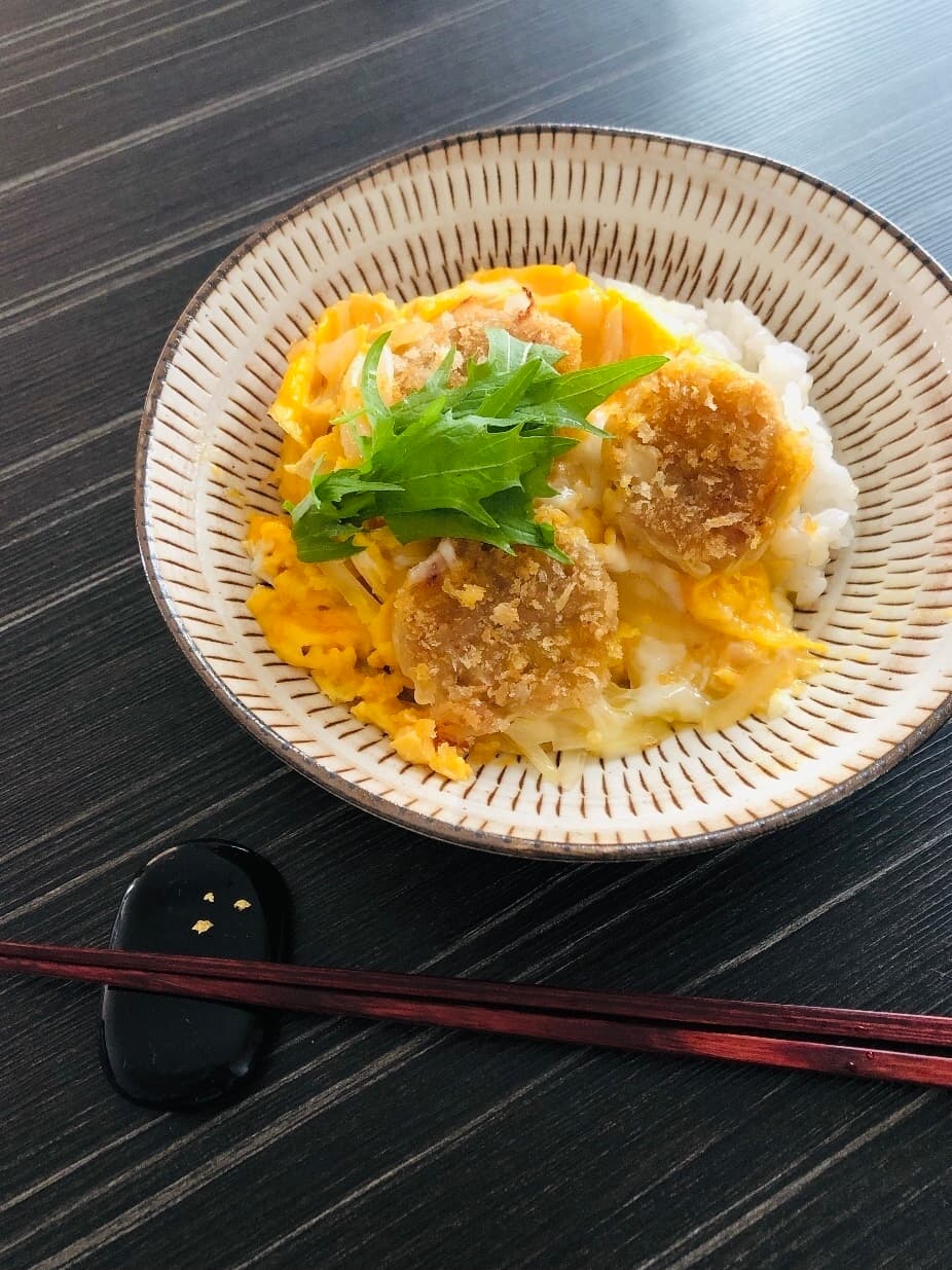 四川焼売カツ丼の完成写真