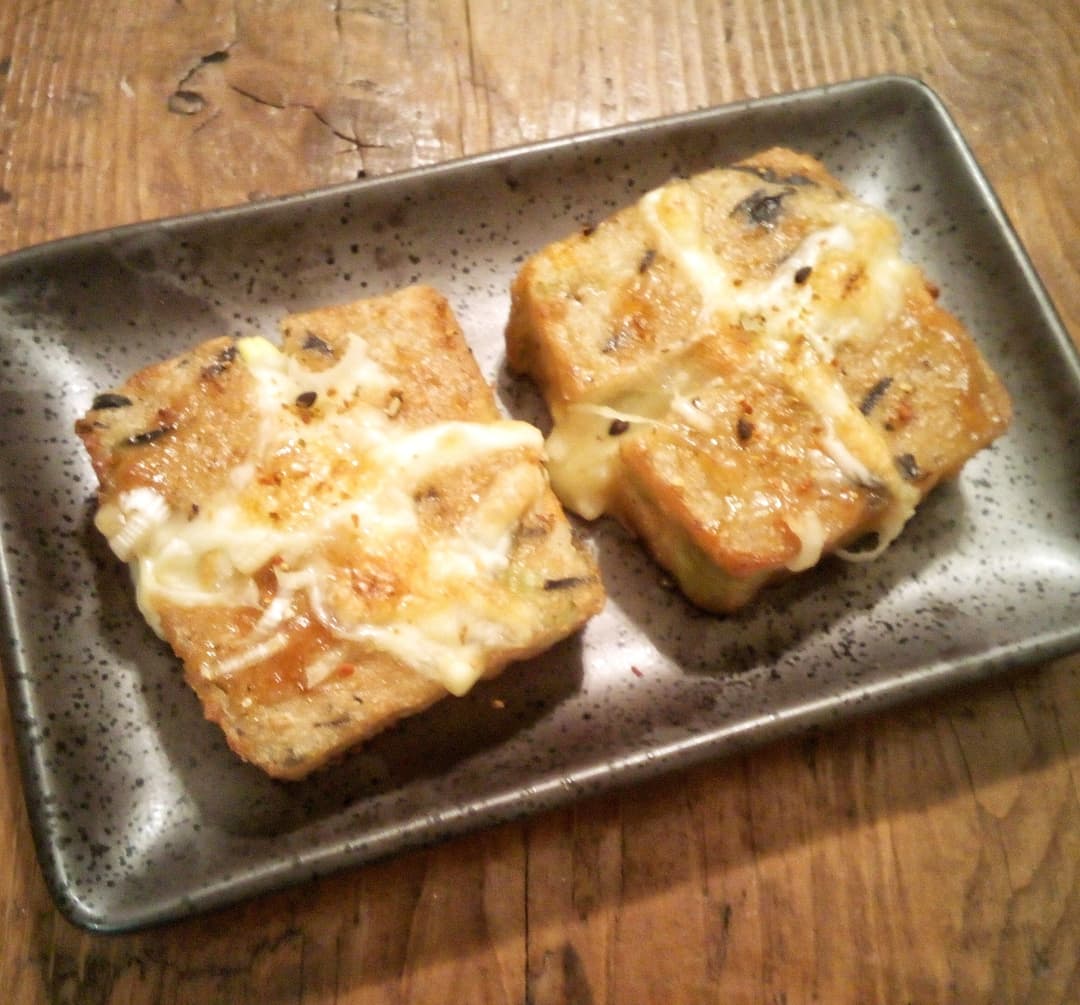 ネギとチーズを挟んでピリ辛豆腐揚げの完成写真