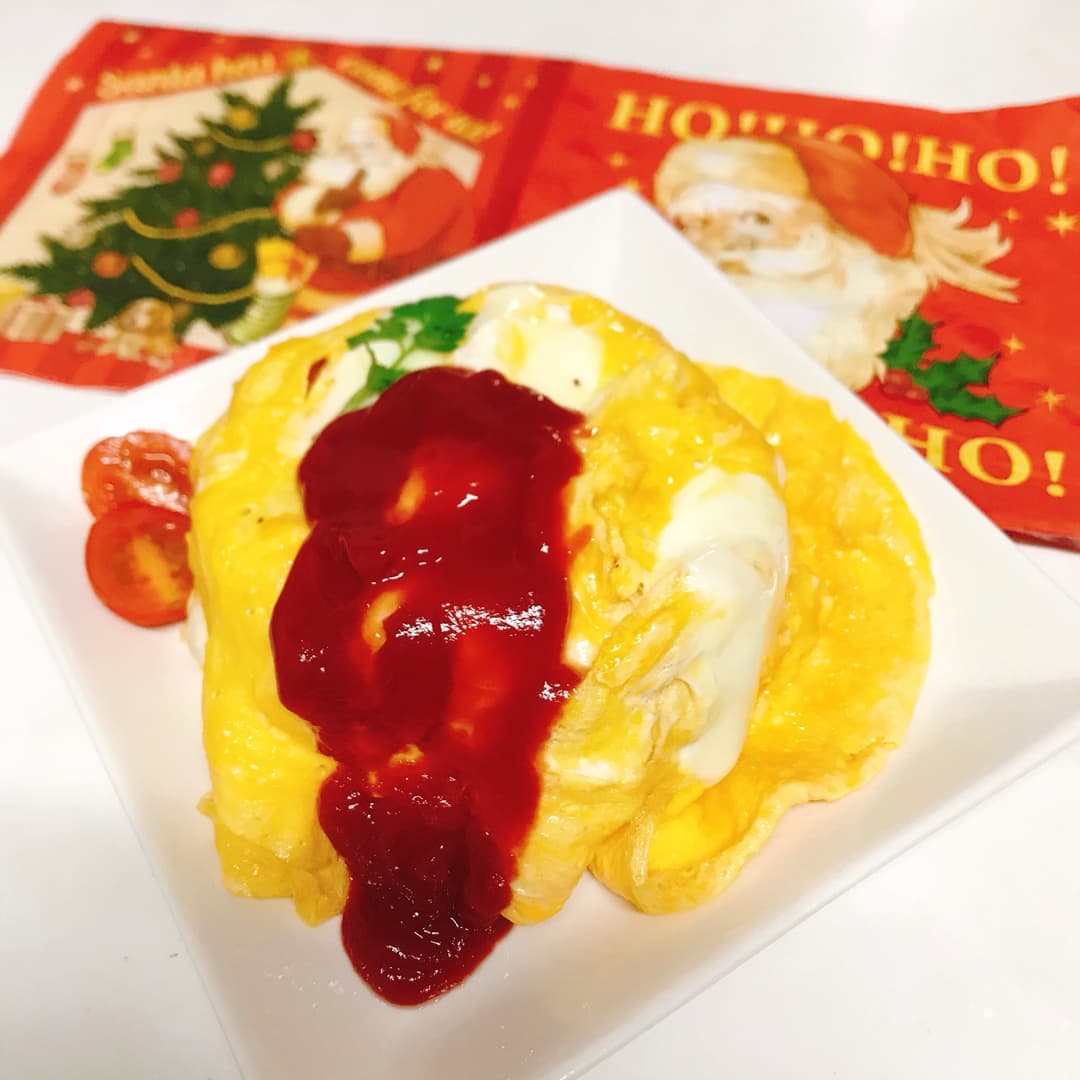 てり焼チキンのオムライスの完成写真