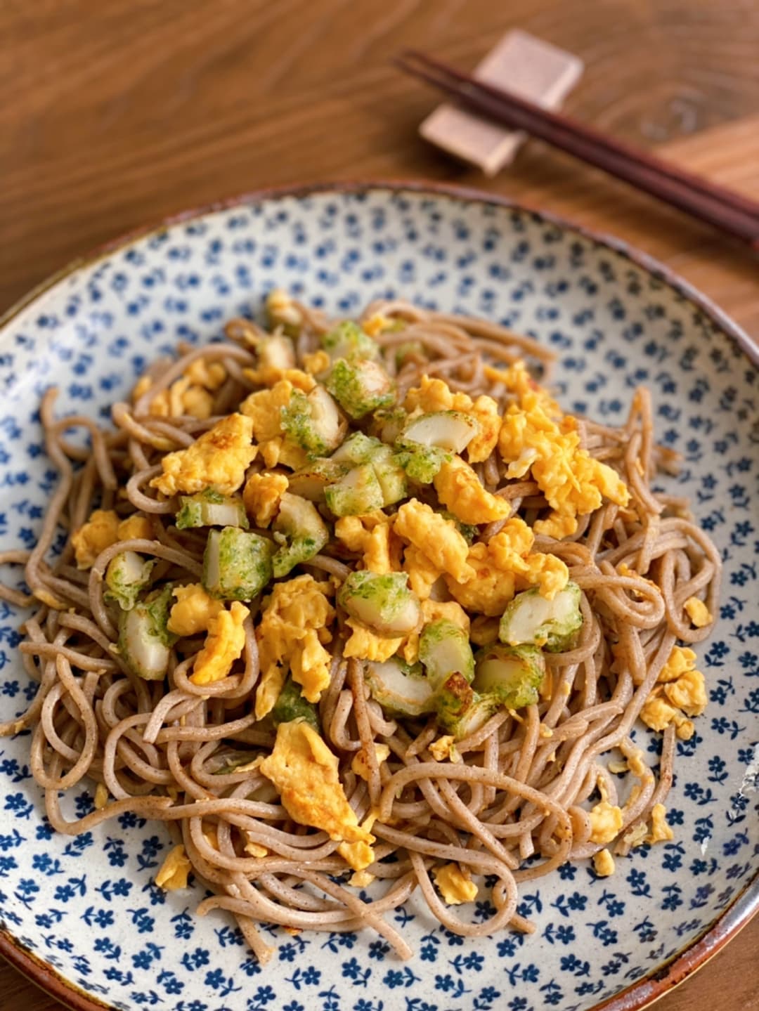 日本蕎麦のちくわ焼きそばの完成写真