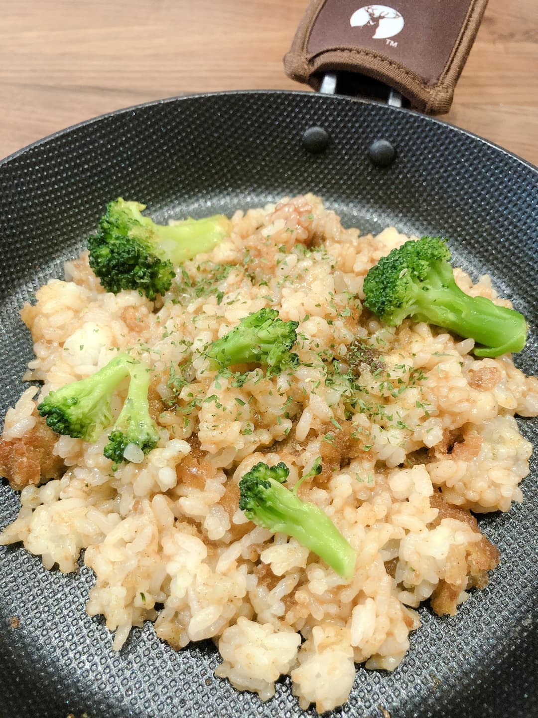 たいめいけんのカレーコロッケピラフの完成写真