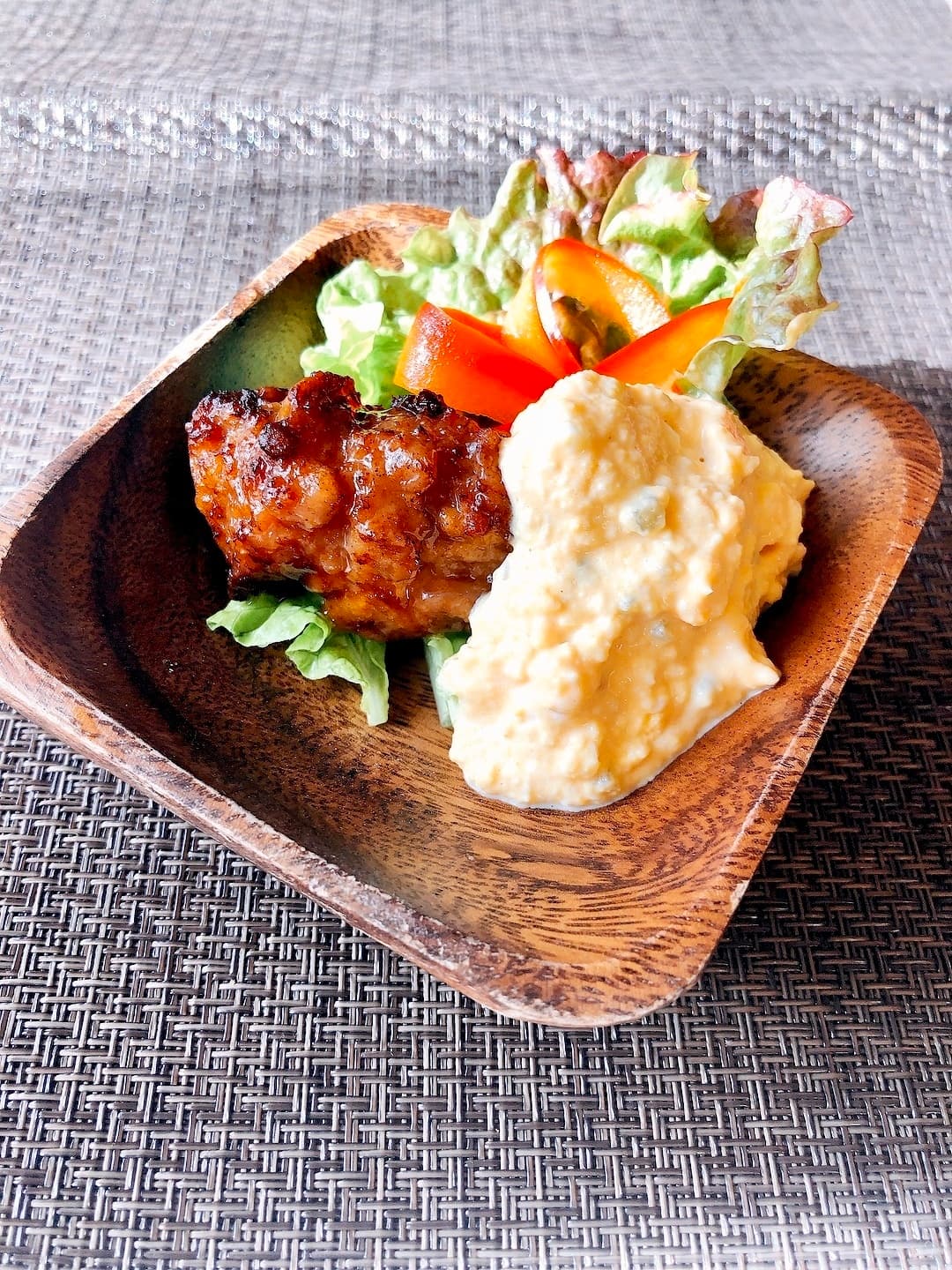 鶏つくねの和風タルタルソースがけの完成写真