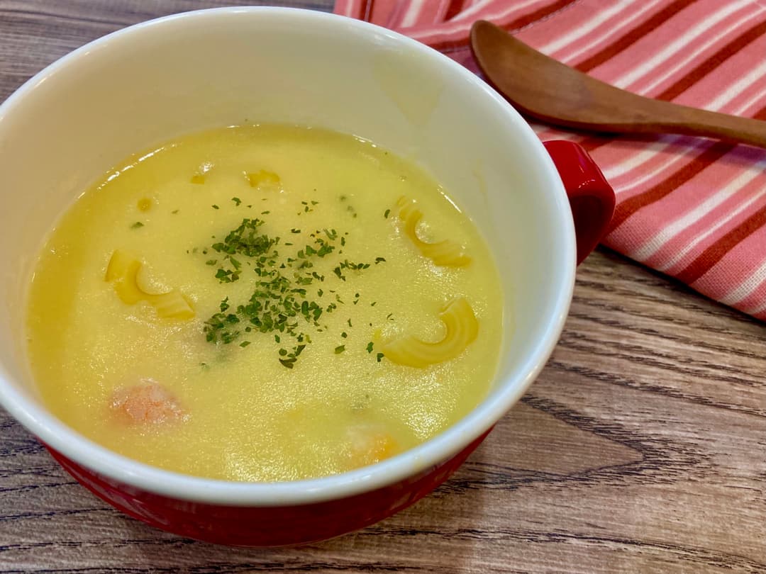 えびチーズとマカロニのコーンクリームスープの完成写真