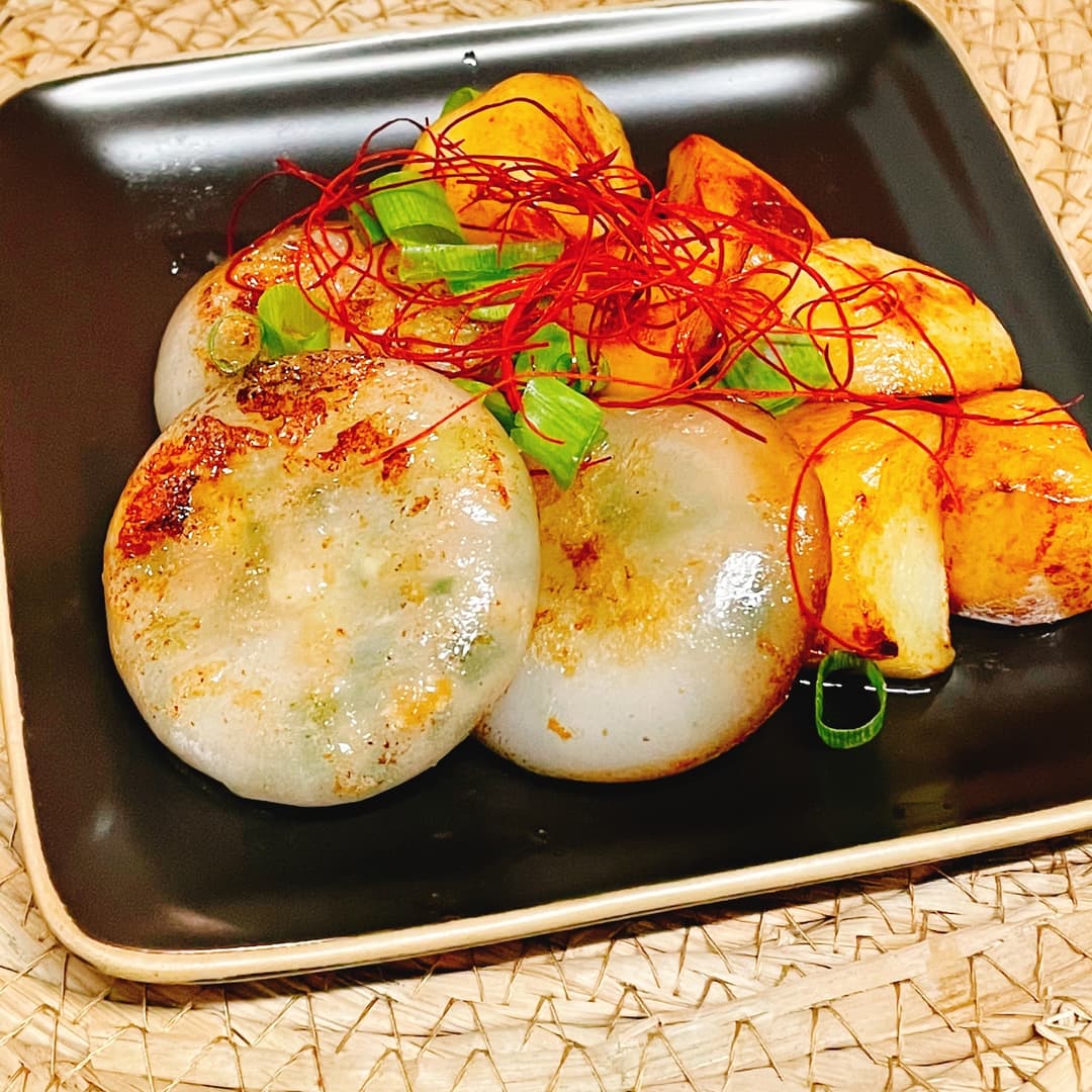 焼餅とじゃがいものバター醤油炒めの完成写真