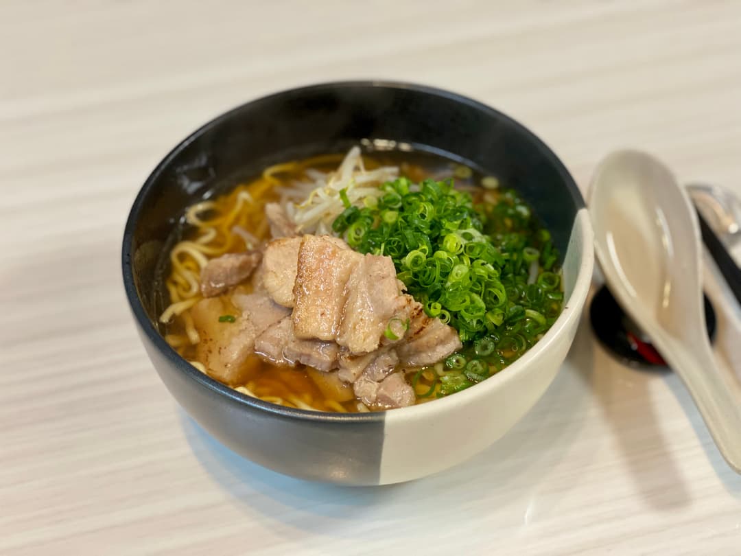 厚切り豚バララーメンの完成写真