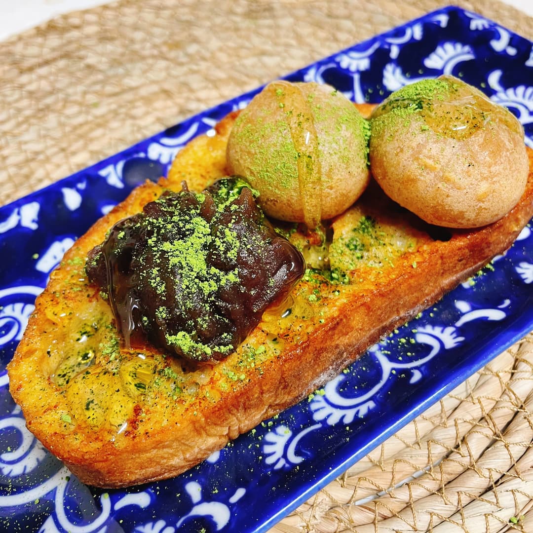 ひとくちだんごを添えた和風フレンチトーストの完成写真