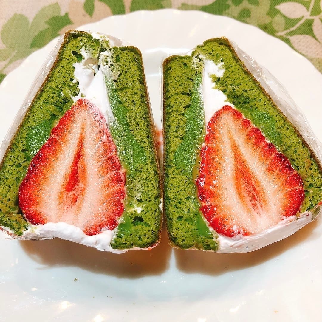 抹茶のいちごサンドの完成写真