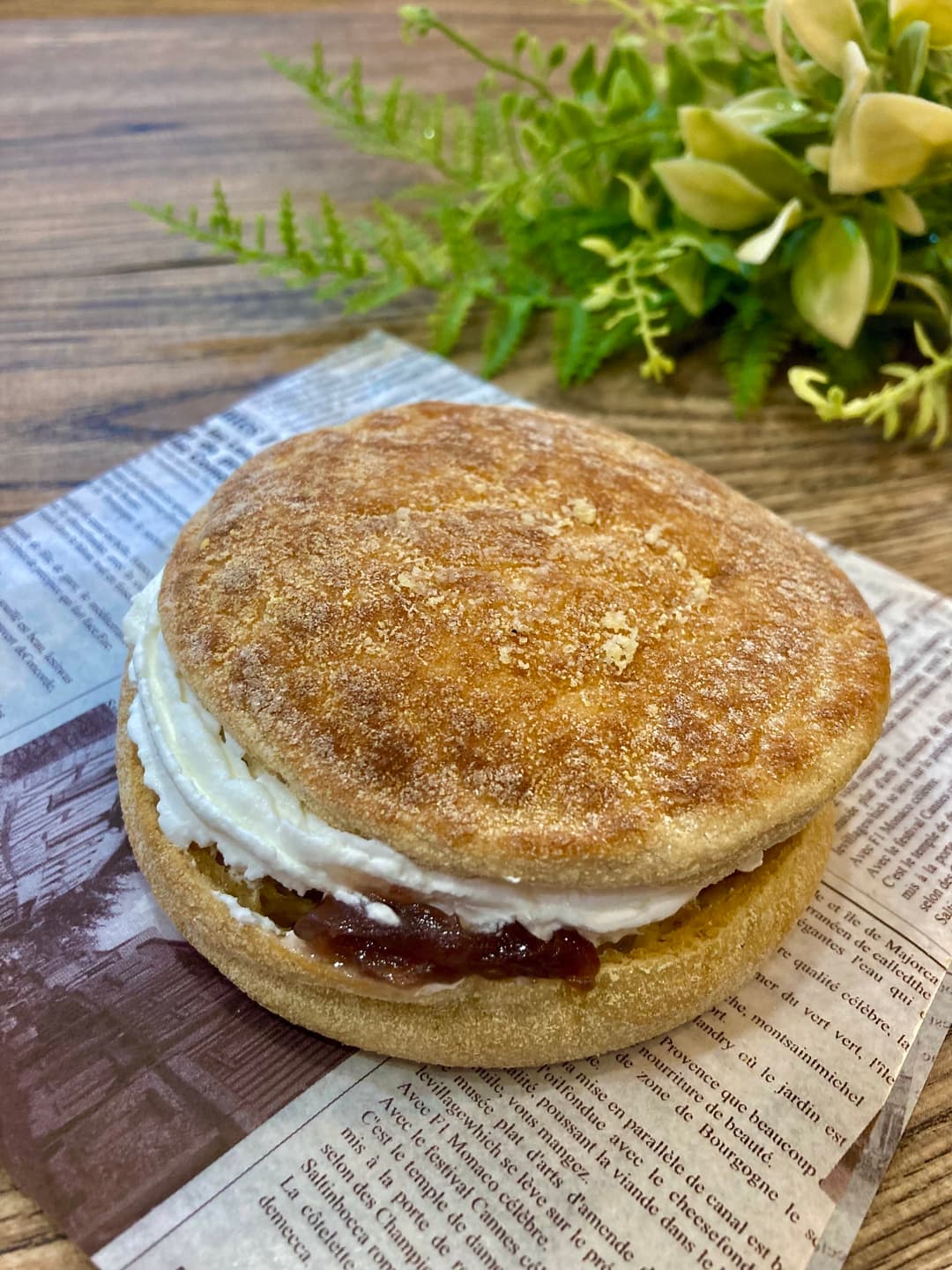 糖質控えめ!あんバタークリームサンドの完成写真