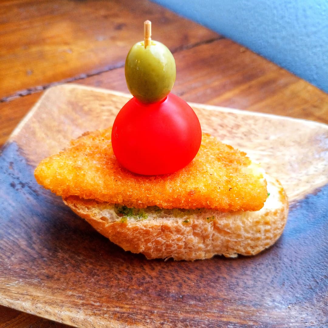 チーズハムカツのおつまみピンチョスの完成写真