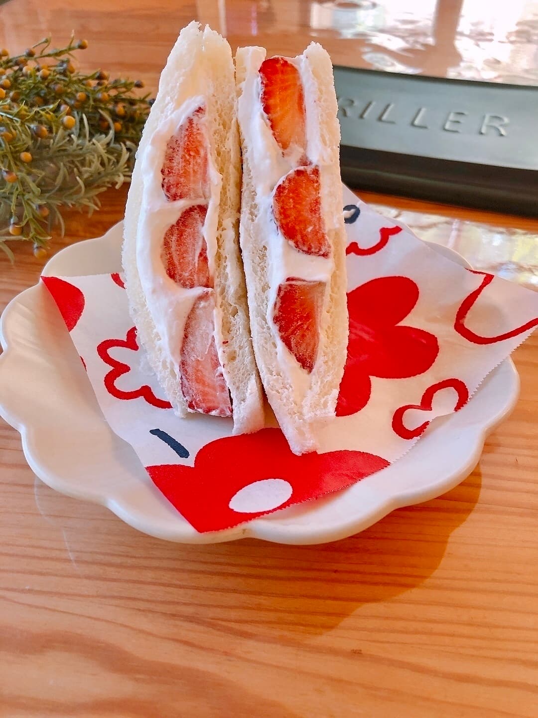 いちごのホイップサンドイッチの完成写真