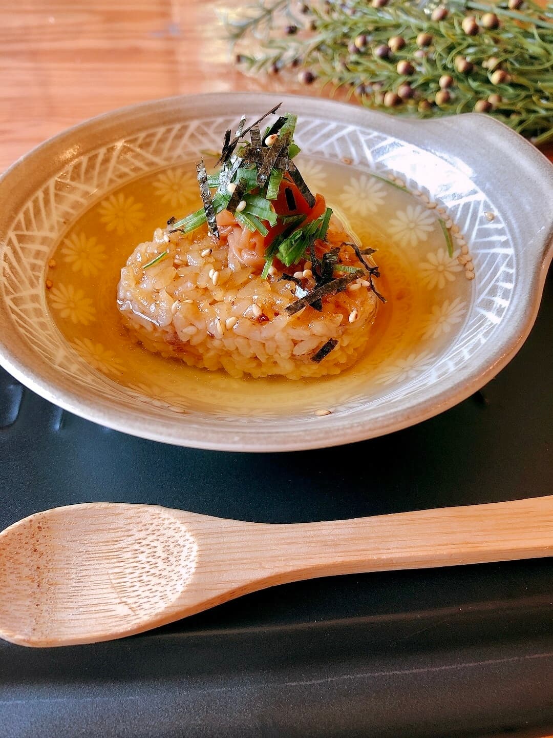 牛めしのダシ梅茶漬けの完成写真
