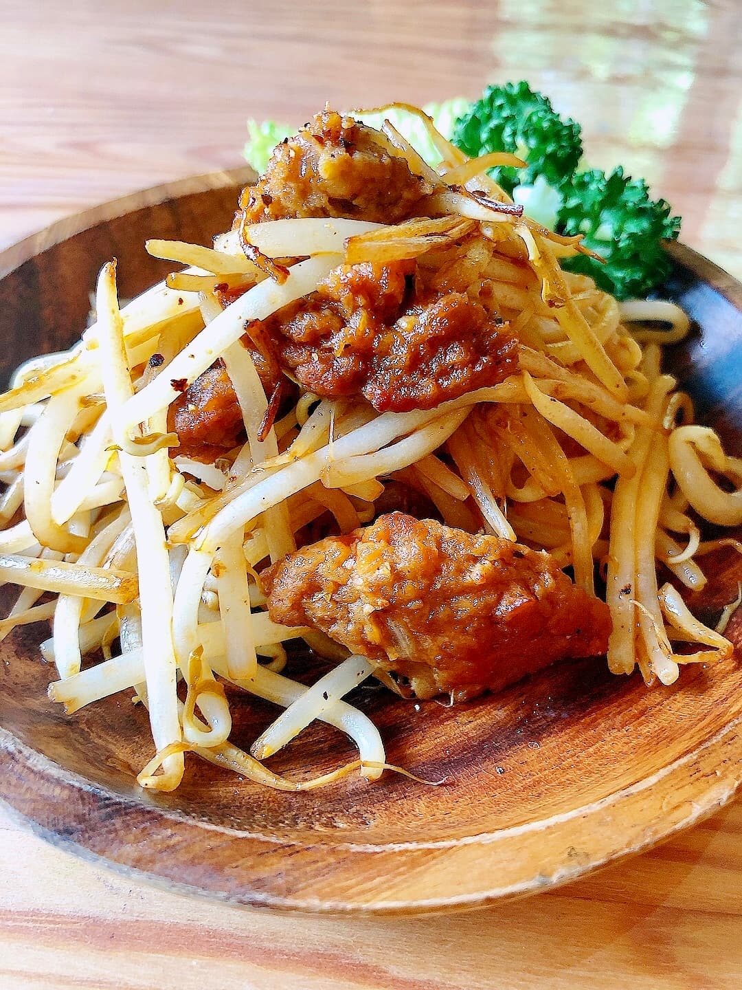 もやしとハンバーグのソース炒めの完成写真