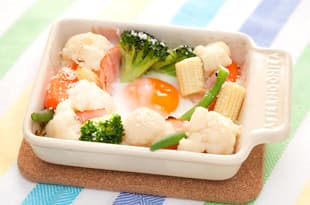 洋風野菜とベーコンのココットの完成写真