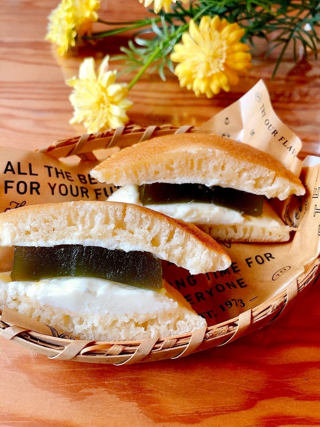 抹茶羊羹とクリームチーズのどら焼き風の完成写真